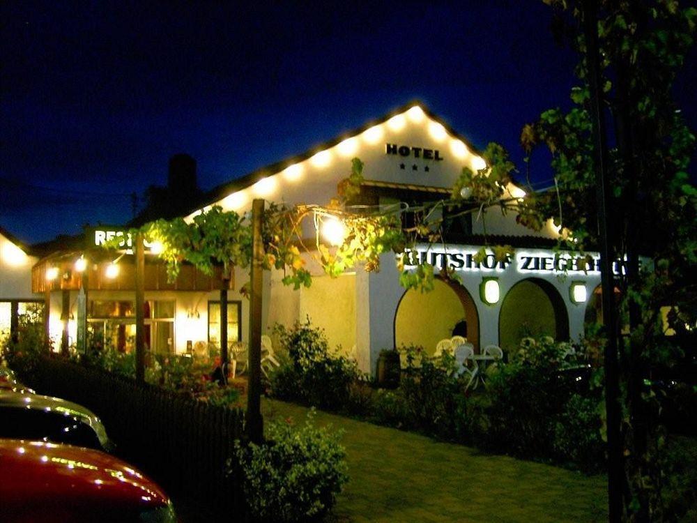 Gutshof Ziegelhuette Hotel Edenkoben Exterior photo